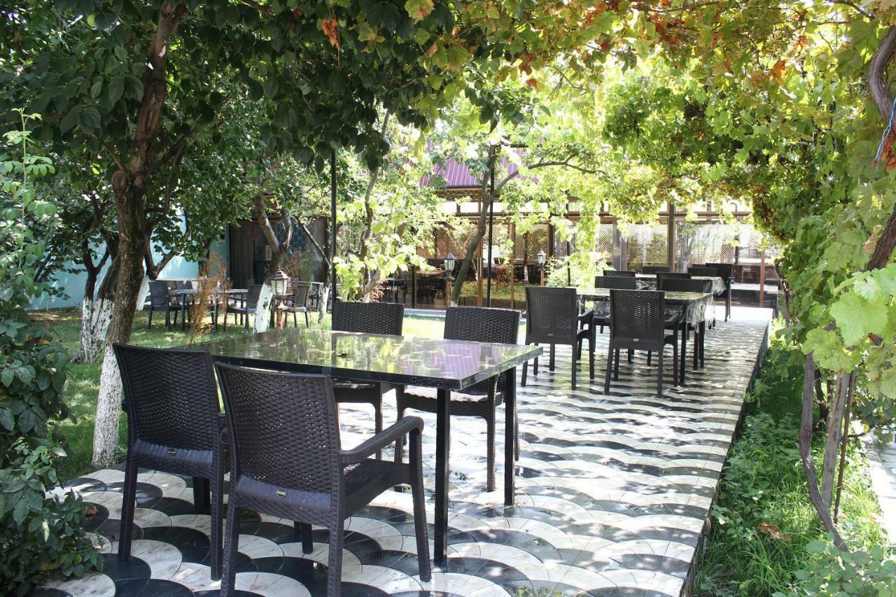 Firuze Hotel & Restaurant Şǝki 外观 照片